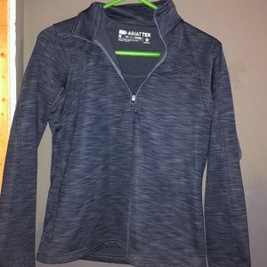 Woman’s Blue Ariat pull over